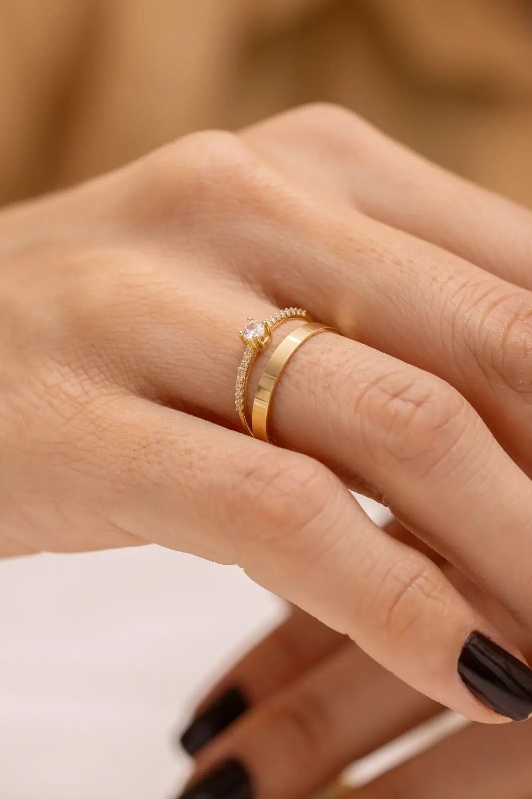 Ouro T604 - Minimalista